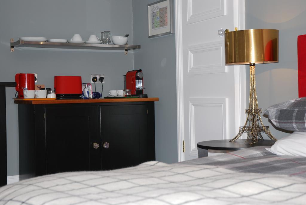 Montpellier House Bed and Breakfast Newport Pagnell Eksteriør billede